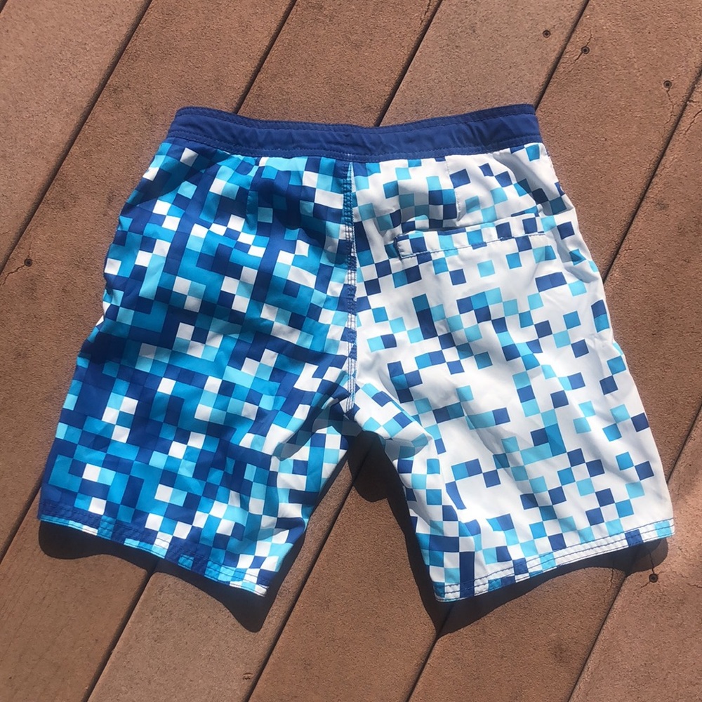 H&M’s bathing suit - Picture 2 of 5